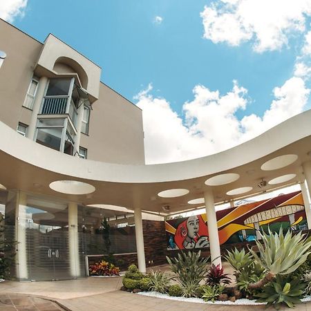 Hotel Cavera Alegrete Ngoại thất bức ảnh
